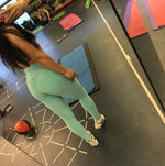 Model AI-generated for product visualization, leggings shown as delivered