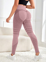 Model AI-generated for product visualization, leggings shown as delivered